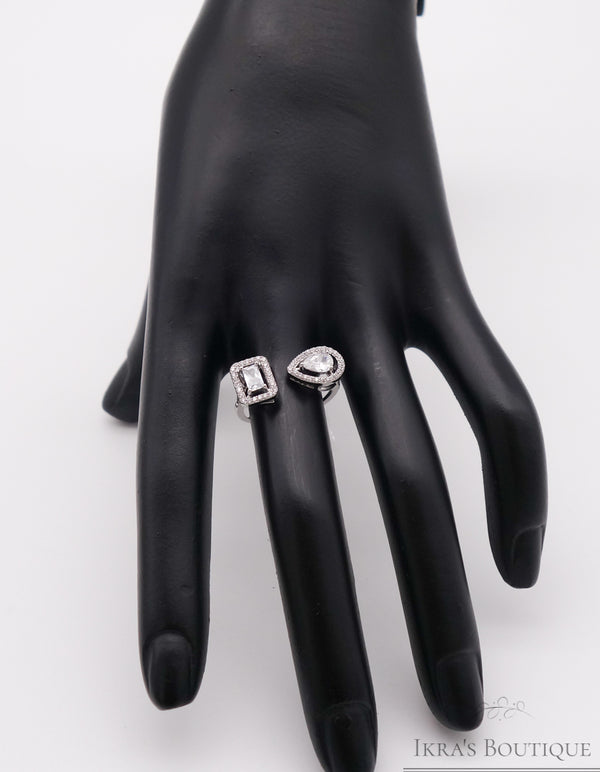 Berceste series Square Drop Zirkonia Ring