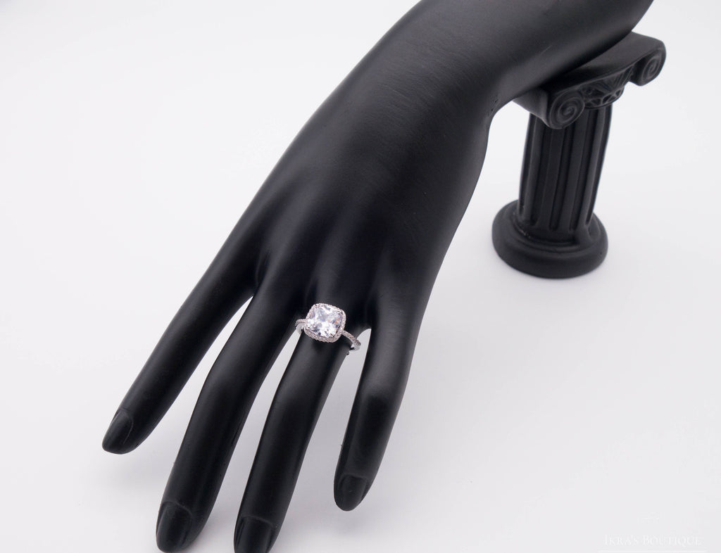 Berceste series Grand Zirkonia Ring - Ikra's Boutique